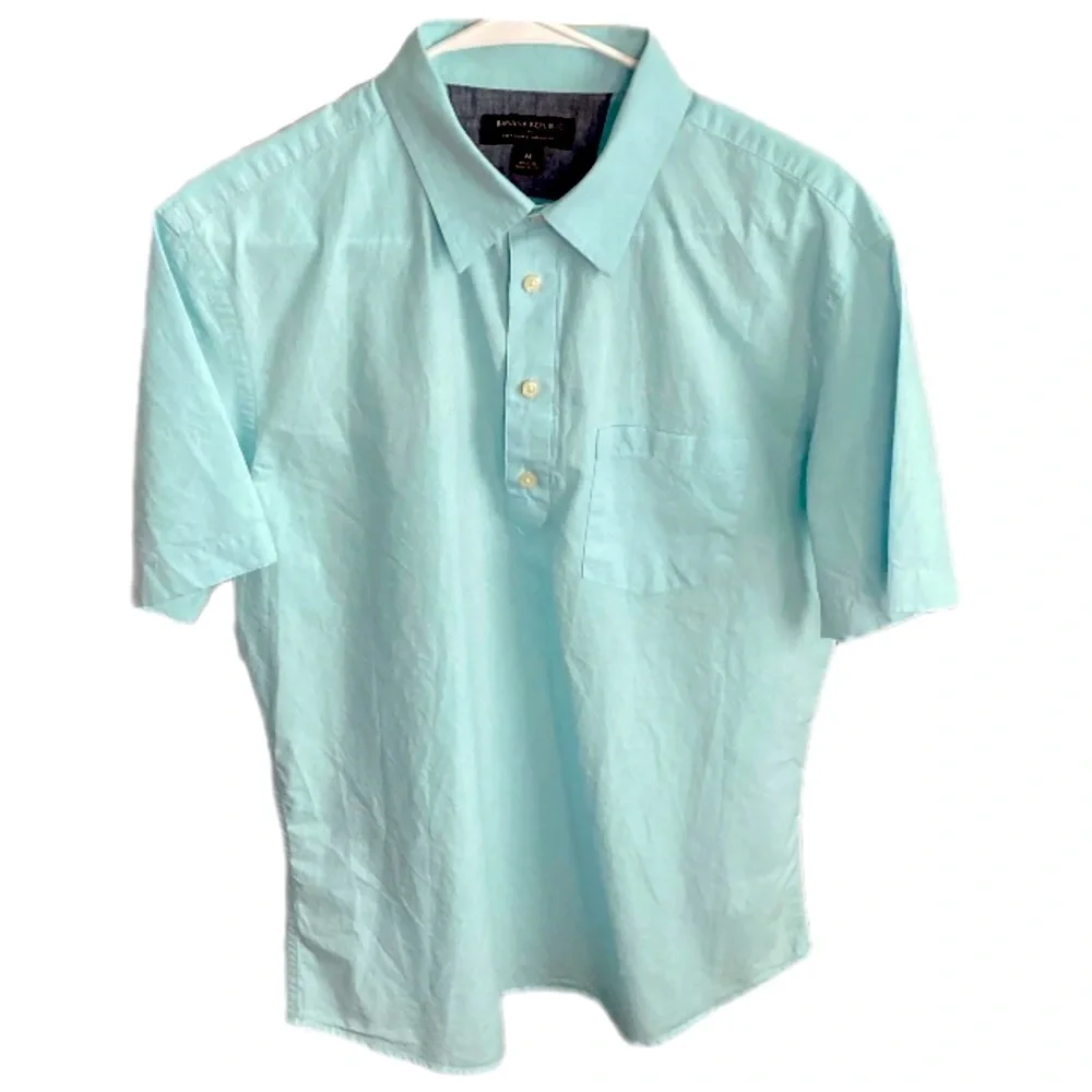 Banana Republic M 100% Cotton Cascade Blue Soft Wash Standard Fit Medium